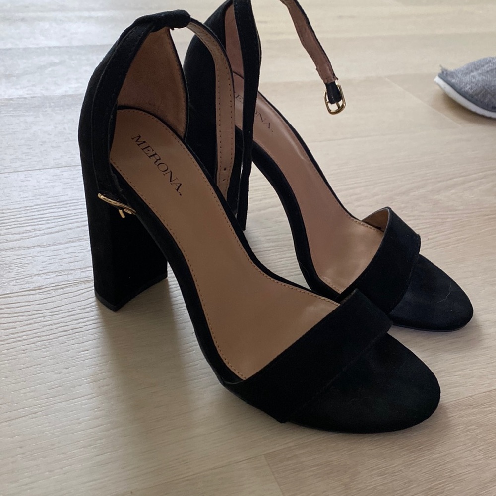 Simple Black strap block heel